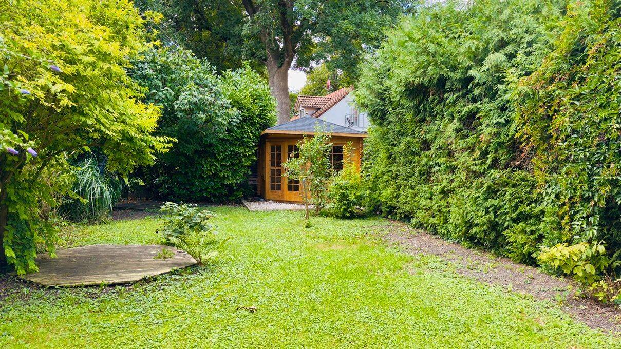 Charmante Wohnung mit schön eingewachsenen Garten!, 82194 Gröbenzell