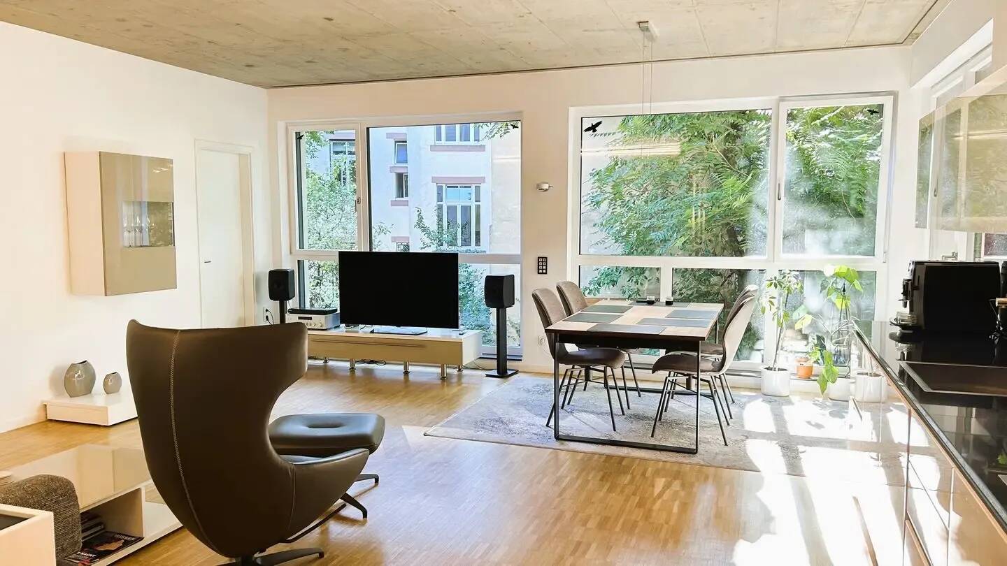 Neuwertige Wohnung mit Loft-Charakter in St. Johann, 66121 Saarbrücken