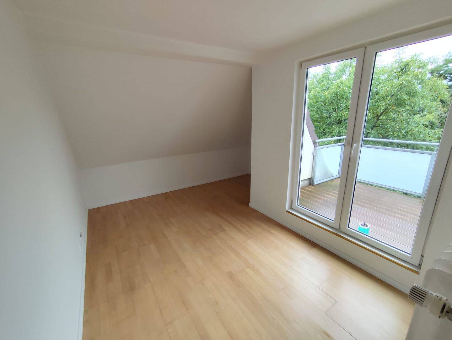76 qm mit Balkon und Garten zu vermieten, 25421 Pinneberg