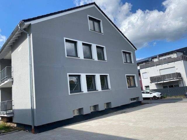 2 – Zimmer Wohnung im Dachgeschoss in Neheim-Hüsten zu vermieten, 59759 Arnsberg