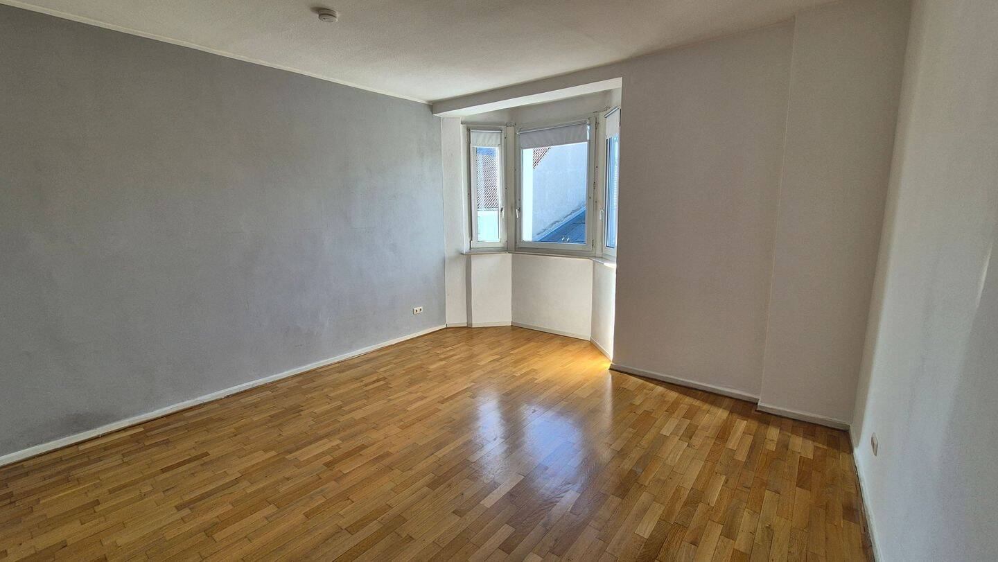 Helle 3-Zimmer Dachgeschosswohnung, 42289 Wuppertal (Barmen Langerfeld)