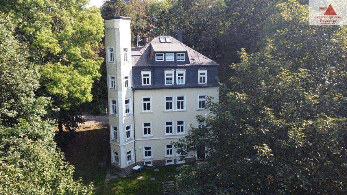 Charmante 2-Raum-Wohnung mit besonderem Turmzimmer in ruhiger, zentrumsnaher Lage von Annaberg!, 9456 Annaberg-Buchholz