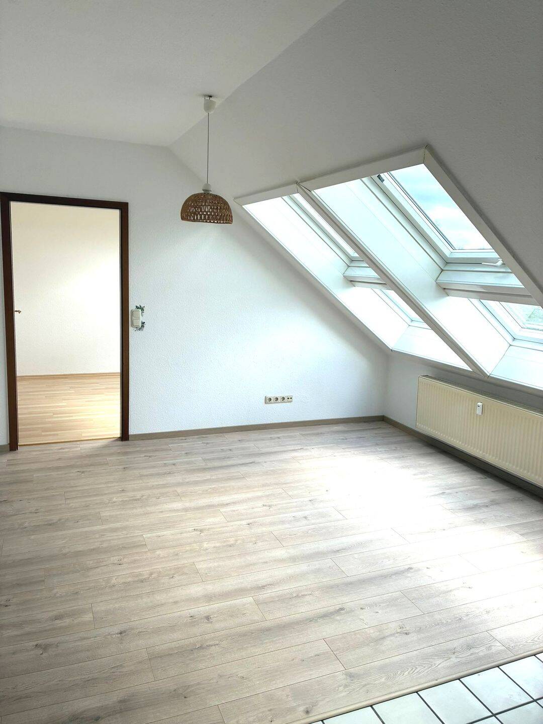 Kleine Wohnung im Dachgeschoss, 98724 Neuhaus am Rennweg