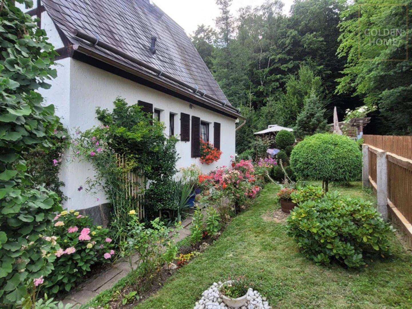 Exklusive Wohnlage in Greiz am Waldrand !!, 7973 Greiz