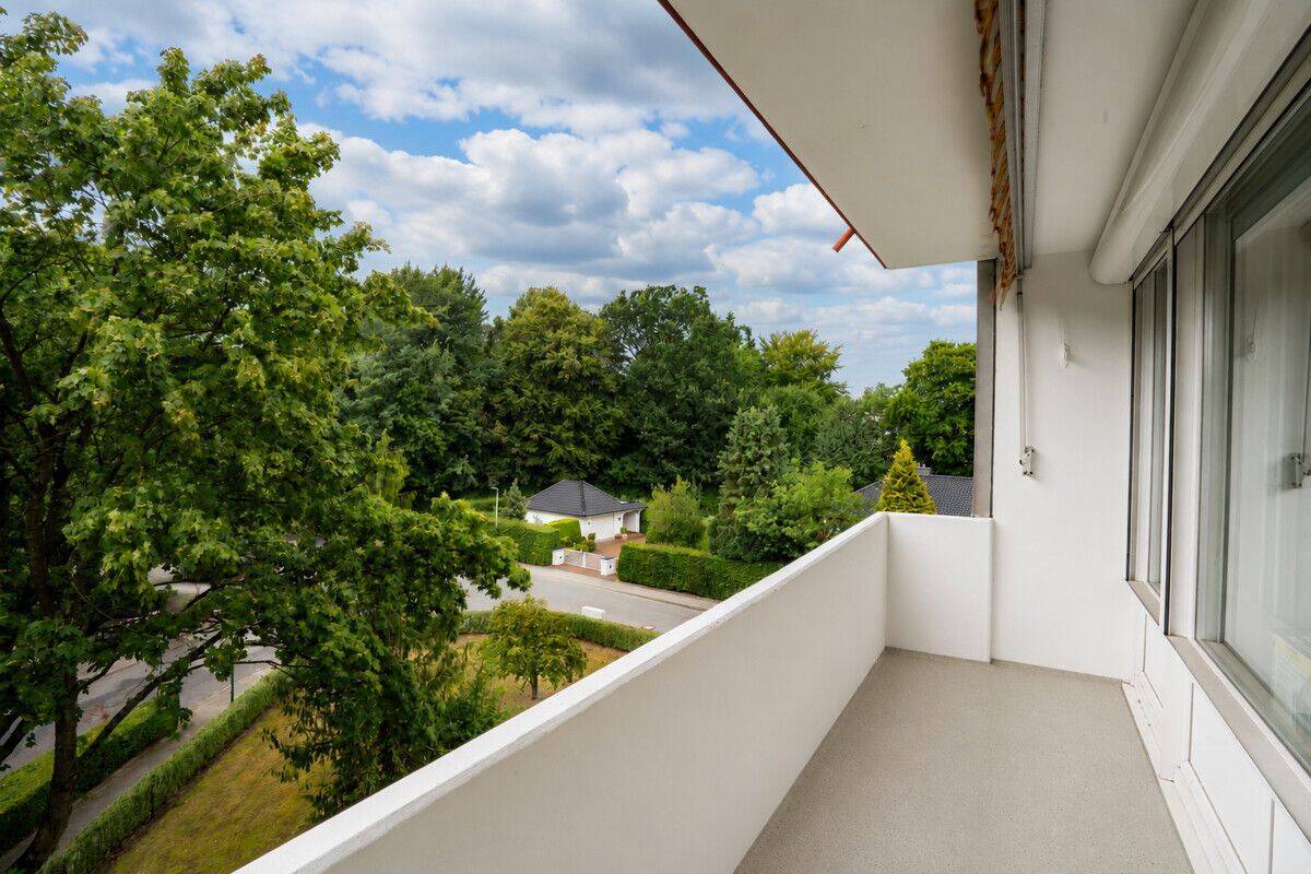 81 qm große 3-Raum-Wohnung mit Süd Balkon – perfekt gelegen!, 25469 Halstenbek