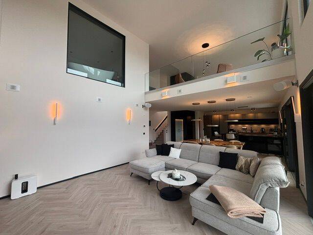 Exklusive Architektenvilla mit unverbaubarem Weserblick – Luxus in erster Reihe, 37619 Bodenwerder
