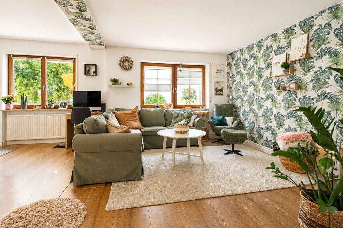 Großzügig. Hell. Vielseitig. 3,5-Zimmer-Wohnung mit Balkon und zwei Stellplätzen, 78259 Mühlhausen-Ehingen