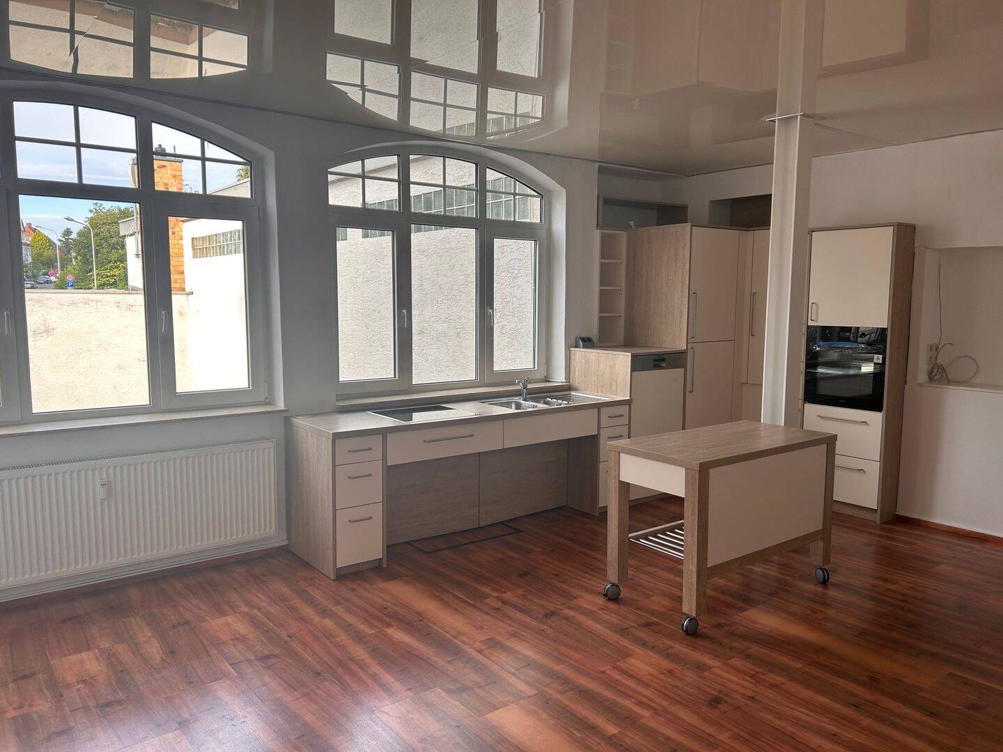 Modernes Wohnen mit Natur – Wohnung mit Garten, 35781 Weilburg