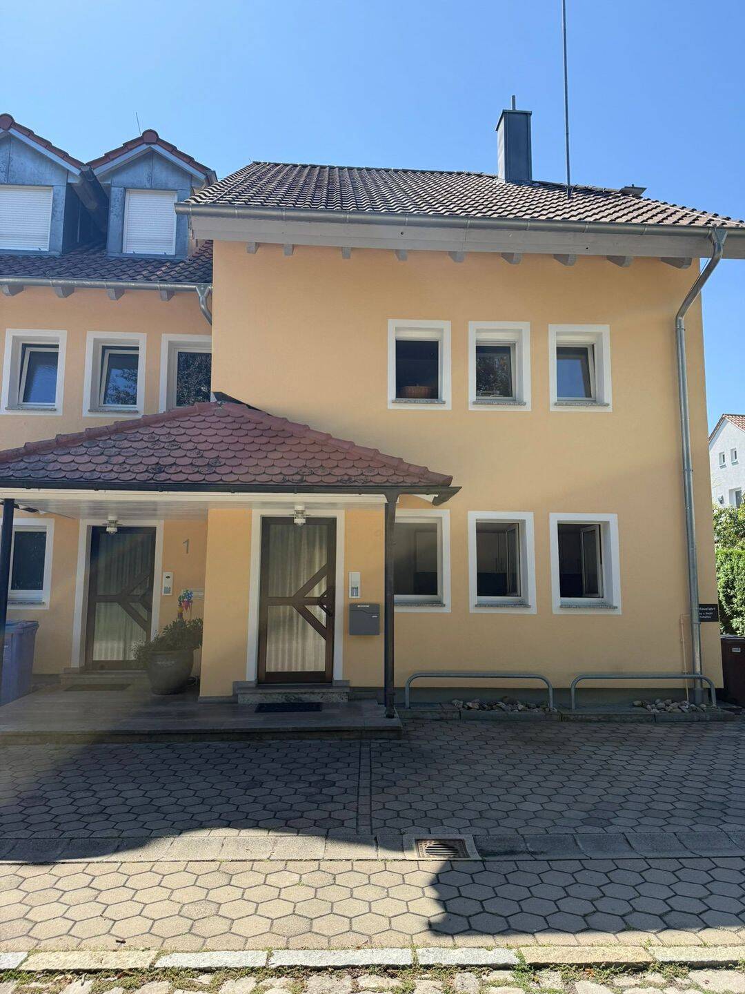 Sanierte 2-Zi.-EG-Wohnung, 58 m², Parkett, Terrasse., 97215 Uffenheim