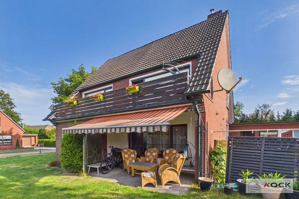 Teilsaniertes Einfamilienhaus im Herzen von Barßel mit Garage zu verkaufen, 26676 Barßel