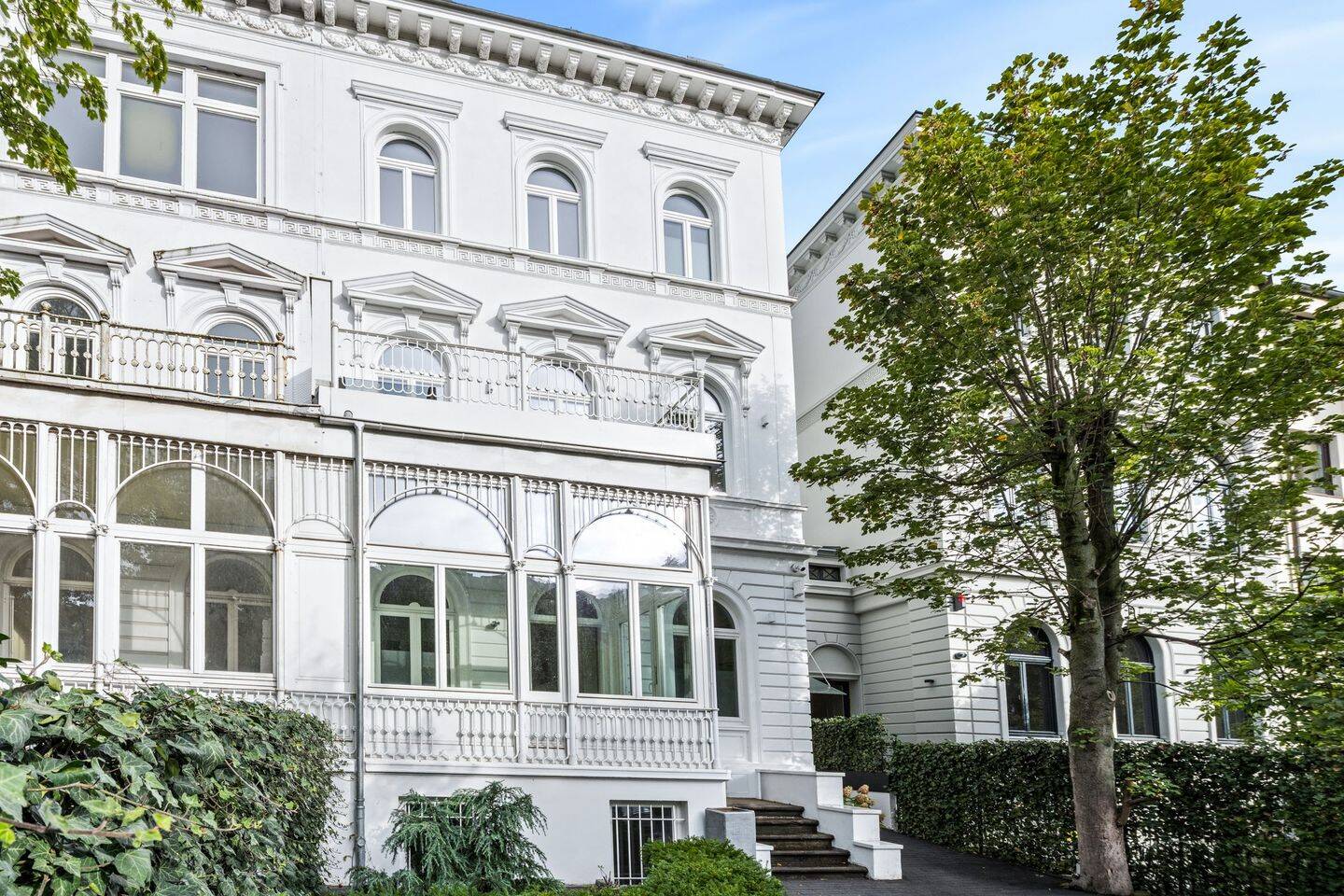 Einmalige Gründerzeit-Stadtvilla – kernsaniert, barrierefrei & direkt an der Alster, 22087 Hamburg (Mitte Hamm Hohenfelde Uhlenhorst)