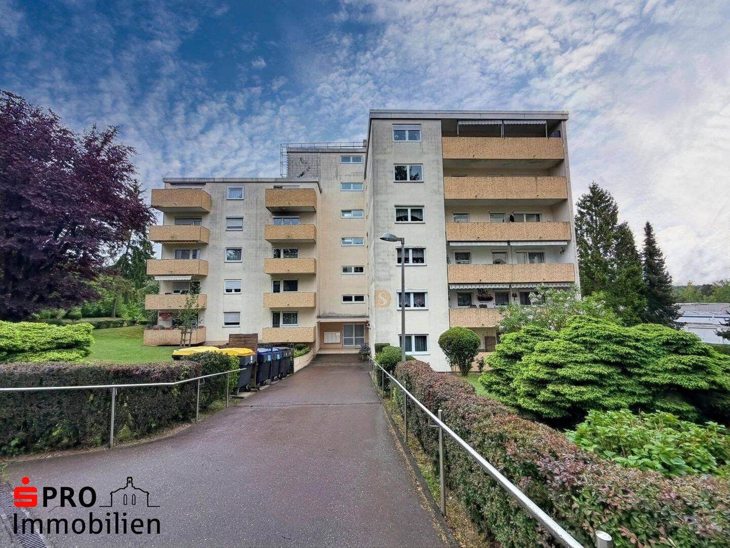 Leerstehende 2-Zimmer-Wohnung mit Balkon in Dudweiler!, 66125 Saarbrücken