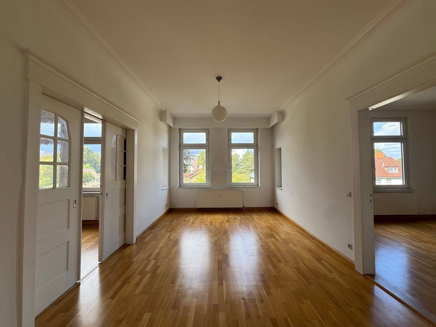 3-Zimmer-Altbauwohnung mit Balkon, 27568 Bremerhaven (Lehe Mitte Überseehafen)