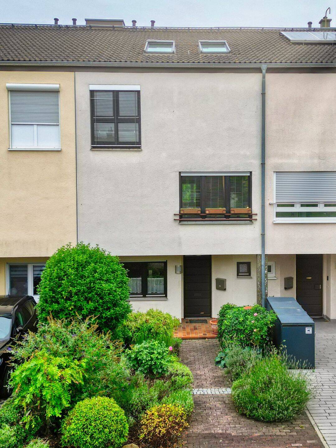 Familienfreundliches Reihenmittelhaus im Schäferborn, 61381 Friedrichsdorf