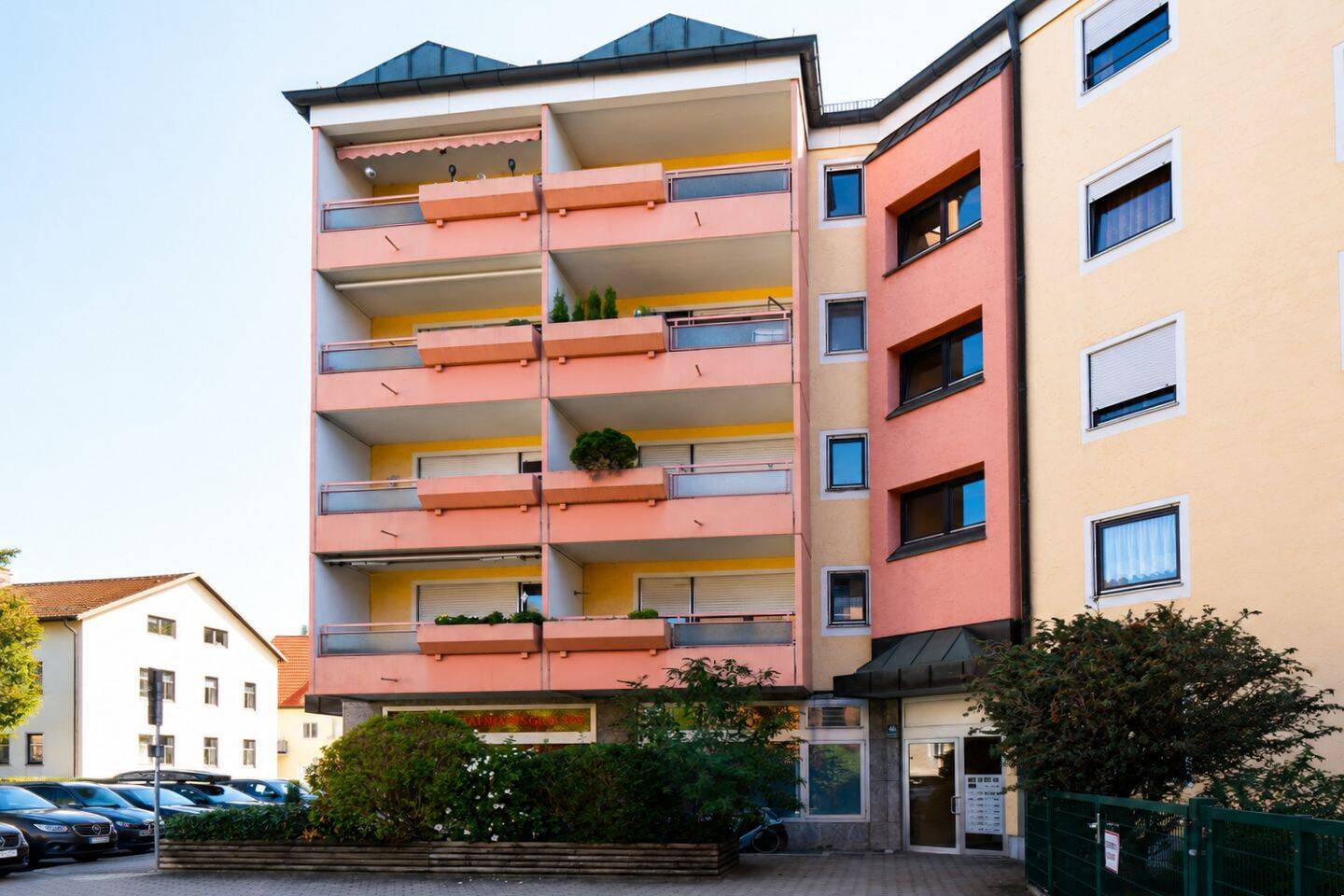 Großzügige 1-Zimmer-Wohnung mit West-Loggia, 80992 München (Moosach Neuhausen-Nymphenburg Pasing-Obermenzing)