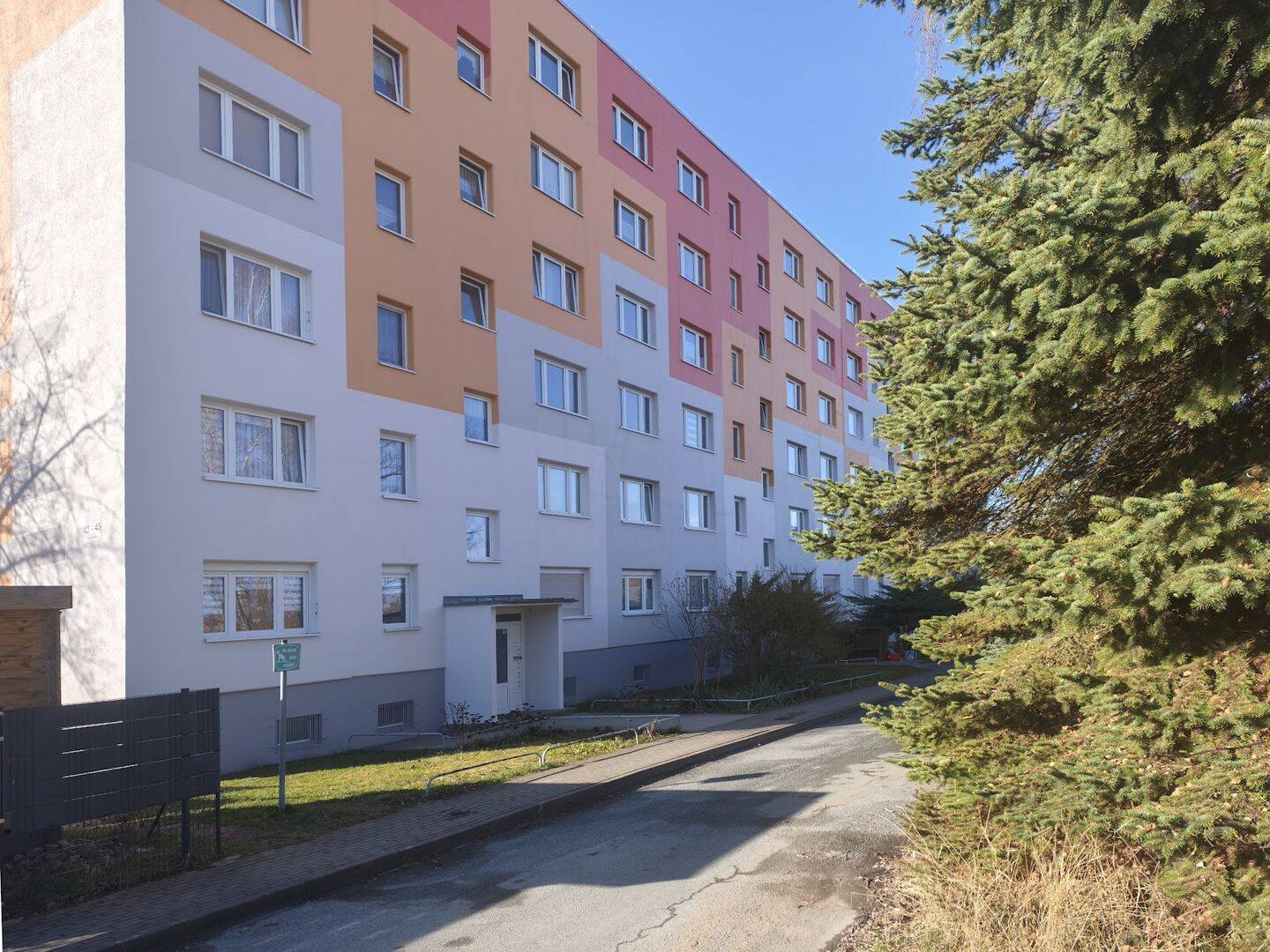 JETZT MIETEN und ZWEI WARMMIETEN SPAREN, 6712 Zeitz