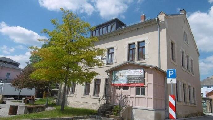 Schöne 3-Raum-Wohnung mit Balkon – Kreischa, 1731 Kreischa