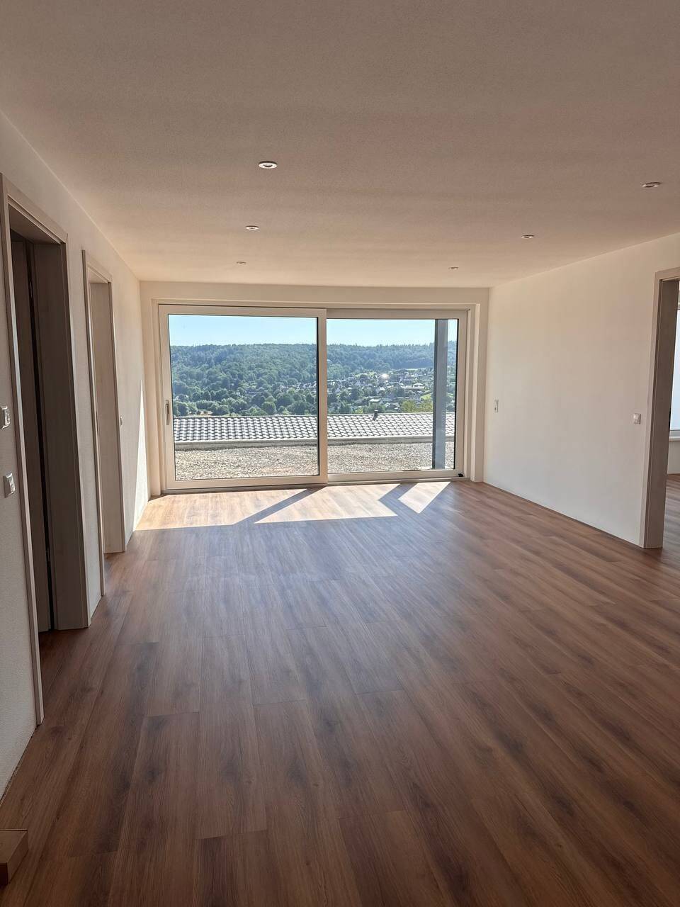 Moderne Neubauwohnung mit Panoramablick zu vermieten – 118,51 m², 34385 Bad Karlshafen