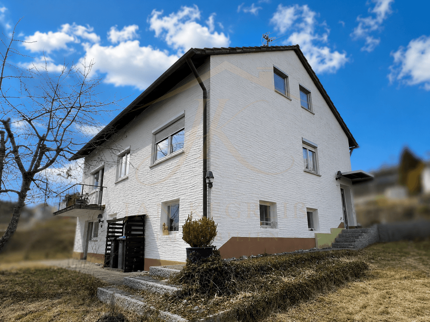 Charmantes Einfamilienhaus mit viel Potenzial für Ihre Wohnträume, 72525 Münsingen