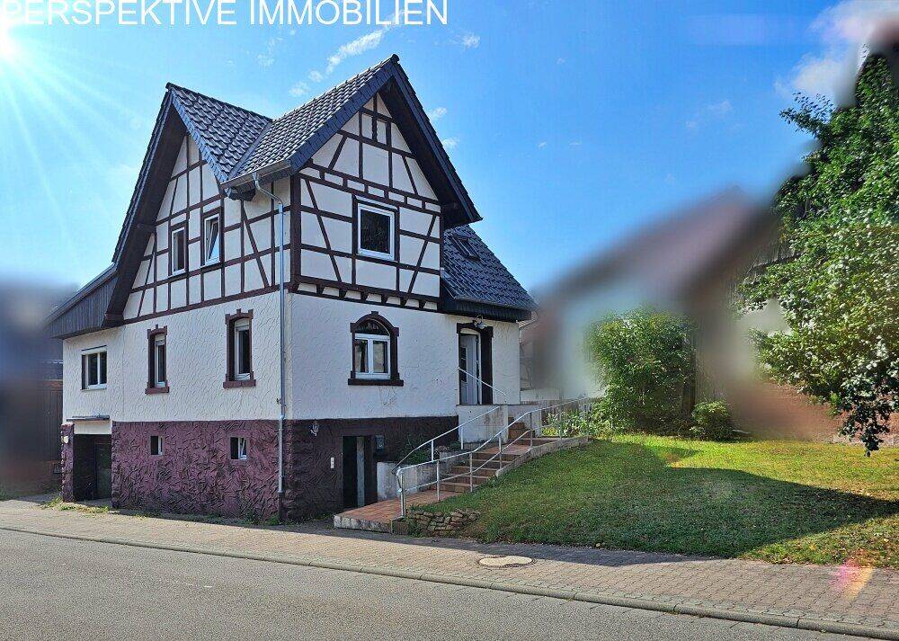 Handwerker aufgepasst – Charmantes Fachwerkhaus mit neuem Dach und Ausbaupotenzial in Unter-Mossau, 64756 Mossautal