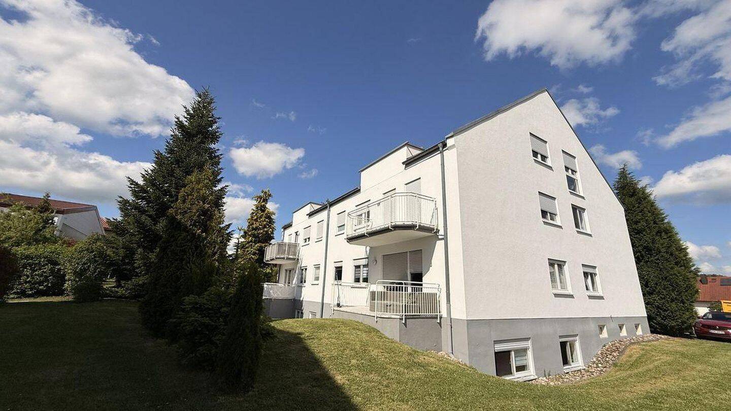 Gepflegte 2-Zimmer-Wohnung mit Balkon und Einbauküche in Buchen (Odenwald), 74722 Buchen (Odenwald)