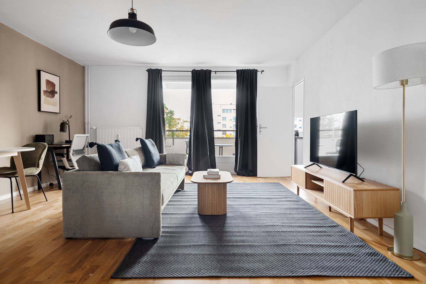Wunderschöne 1-Zimmer Wohnung in Charlottenburg – voll möbliert, 10717 Berlin (Charlottenburg-Wilmersdorf Wilmersdorf)