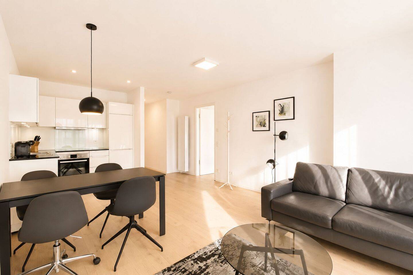 Vollmöblierte Wohnung in Stuttgart-West – All-Inclusive wohnen und direkt einziehen, 70176 Stuttgart (Mitte West)