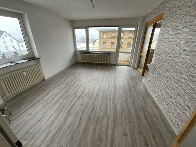 Demnächst frei! Helle 3-Zimmer-Wohnung mit Balkon in Höhr-Grenzhausen, 56203 Höhr-Grenzhausen
