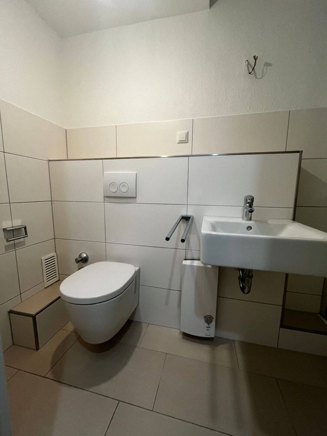 Gemütliche 1-Zimmer Wohnung in Düsseldorf Rath, 40472 Düsseldorf (Hubbelrath Lichtenbroich Rath Unterrath)
