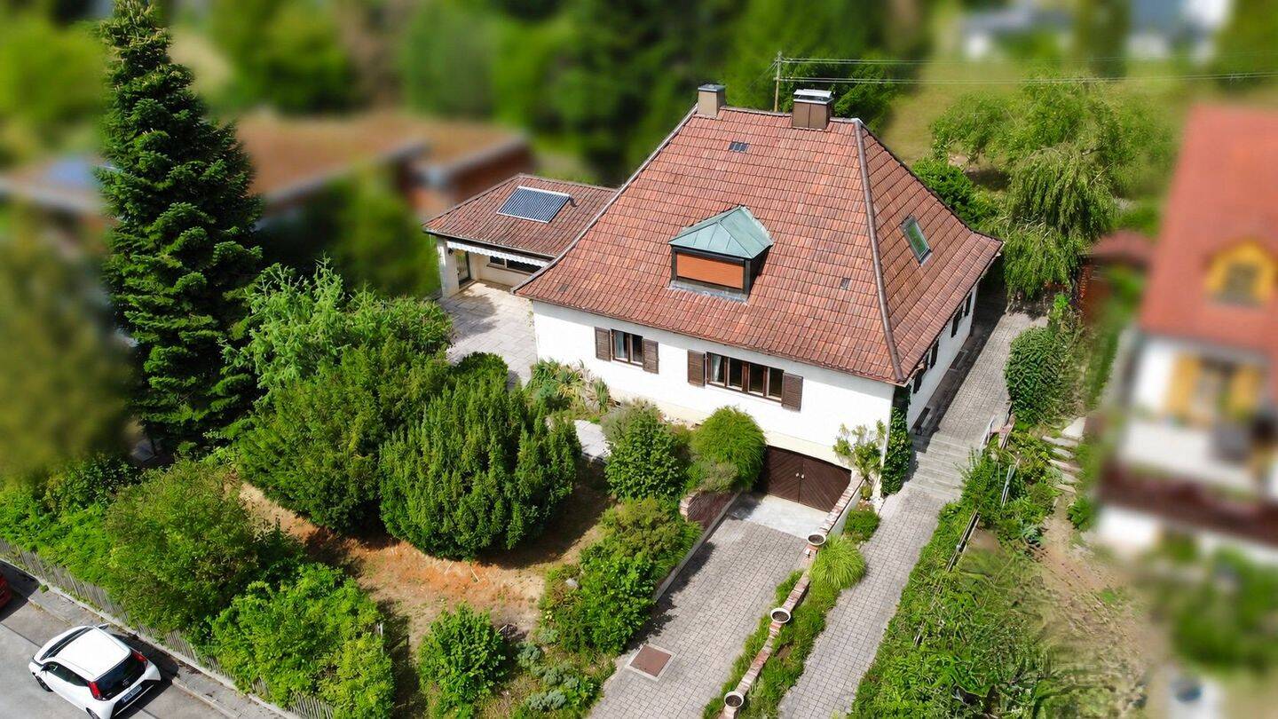 Einfamilienhaus mit großem Gestaltungspotenzial in begehrter Lage von Aystetten!, 86482 Aystetten