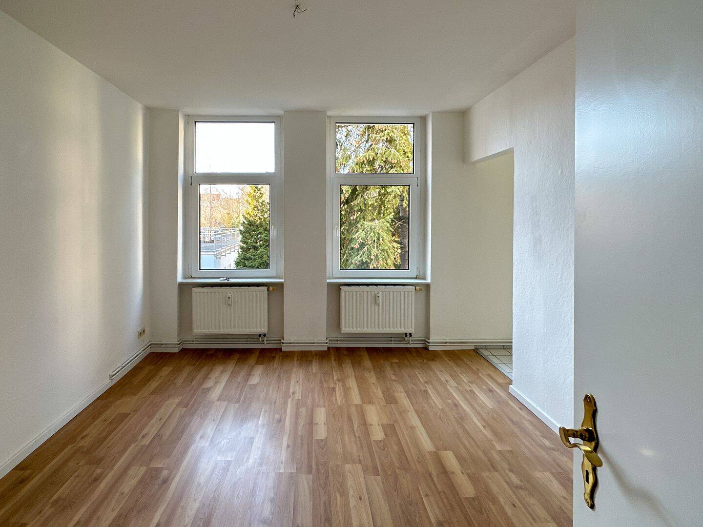 Ruhig gelegenes Kuschelnest mit Wannenbad – 39108 Magdeburg – Bild 1 von 1