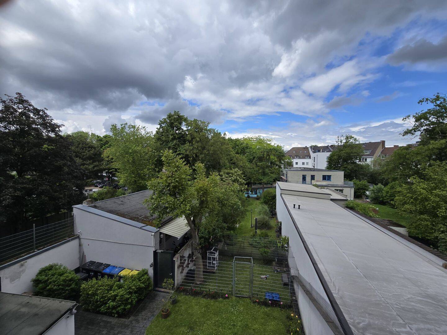 Helle 3-Zimmer-Wohnung mit Balkon 4. OG, 51103 Köln (Kalk Höhenberg Merheim Vingst)