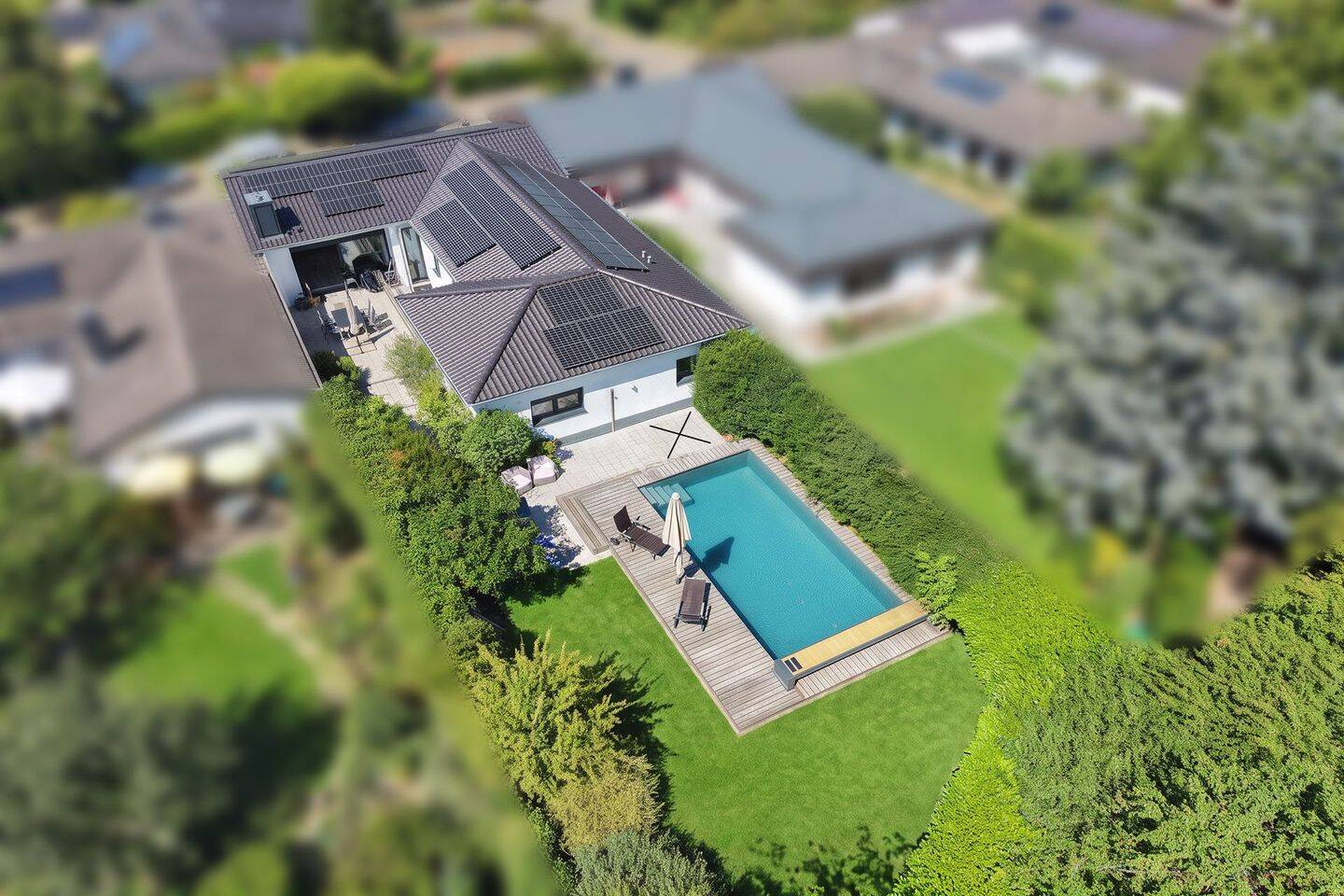 Hochwertig kernsaniert – modernes Wohnhaus mit Pool und Privatsphäre, 76227 Karlsruhe (Durlach Hohenwettersbach Stupferich)