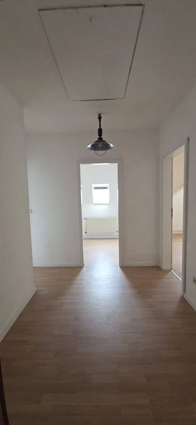Schöne 1,5 Zimmer Wohnung in Krefeld, 47798 Krefeld (Cracau Dießem/Lehmheide Inrath/Kliedbruch Kempener Feld/Baakeshof Stadtmitte)
