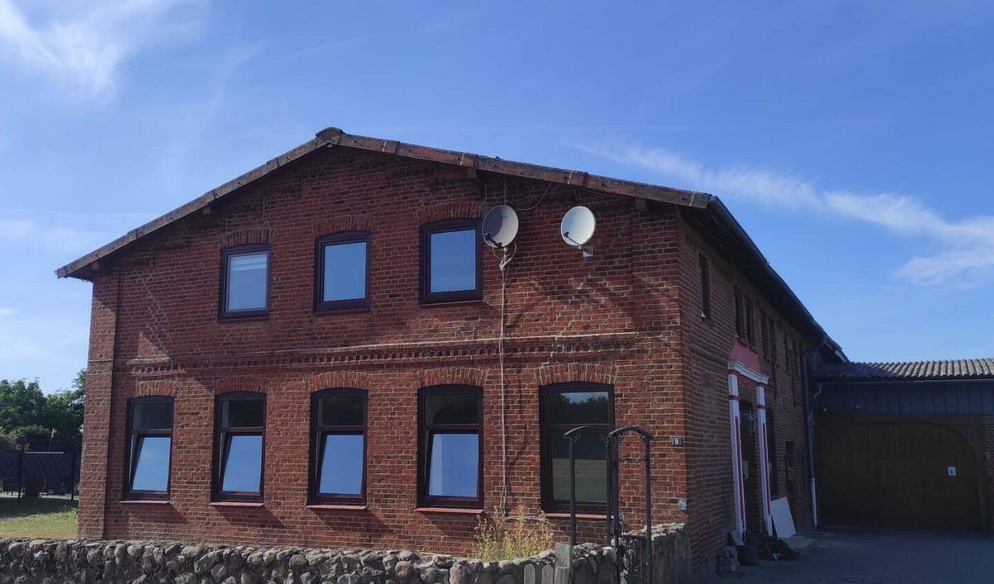 Großzügige Erdgeschosswohnung: Erstbezug nach Sanierung, 23795 Weede