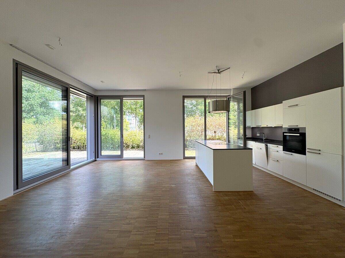 Moderne Gartenwohnung im Neckarbogen – 3 Zimmer, Terrasse & Einbauküche, 74076 Heilbronn (Heilbronn Neckarbogen)