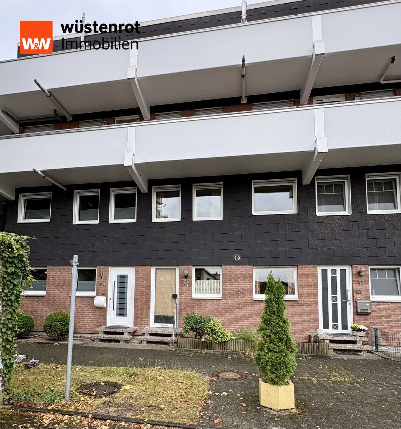 Tolle ETW mit Hauscharakter mit Garten und Garage in Sennelager!, 33104 Paderborn
