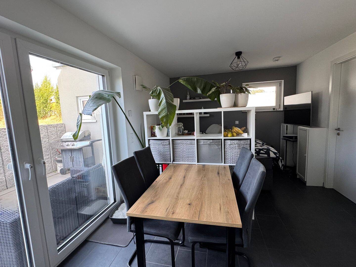 Premium-Apartment (Bj. 2020) mit Wärmepumpe, Luxus-Küche und Terrasse in Gärtringen, 71116 Gärtringen