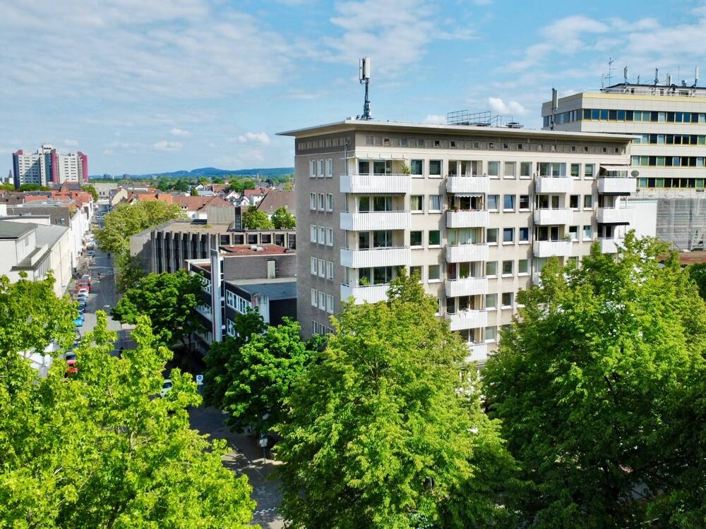 Nähe Landgericht: Frisch renovierte 2-Zimmer-Wohnung mit Altstadtpanorama, 33602 Bielefeld (Innenstadt)