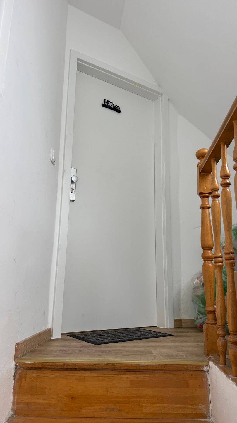 Helle Dachgeschosswohnung mit optimaler Aufteilung in LU-Rheingönheim, 67067 Ludwigshafen am Rhein (Gartenstadt Maudach Rheingönheim)