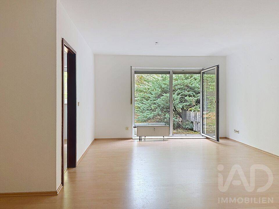 1-Zimmer-Apartment mit Terrasse & Duplexstellplatz am Winterberg, 66119 Saarbrücken