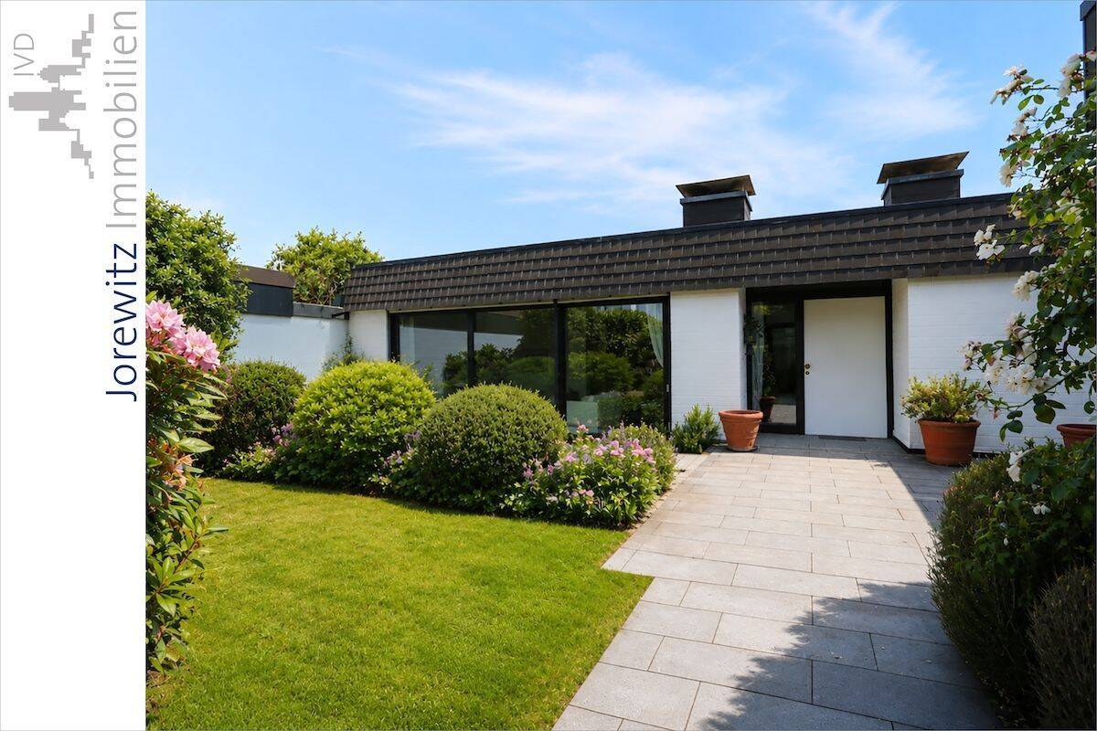 Top-Lage Sieker-Schweiz: Bungalow mit Einliegerwohnung, schönem Garten und Doppelgarage, 33605 Bielefeld (Sieker Stieghorst)