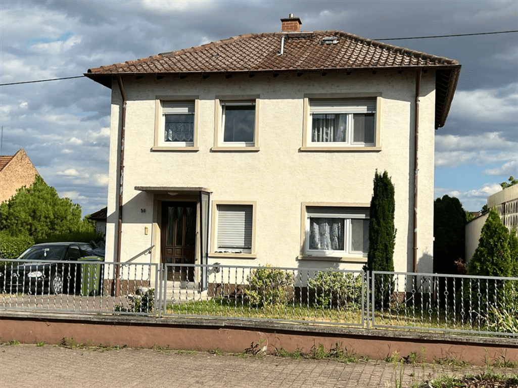 Großzügiges Grundstück mit 1.248 m² trifft Einfamilienhaus mit Potenzial, 67591 Offstein