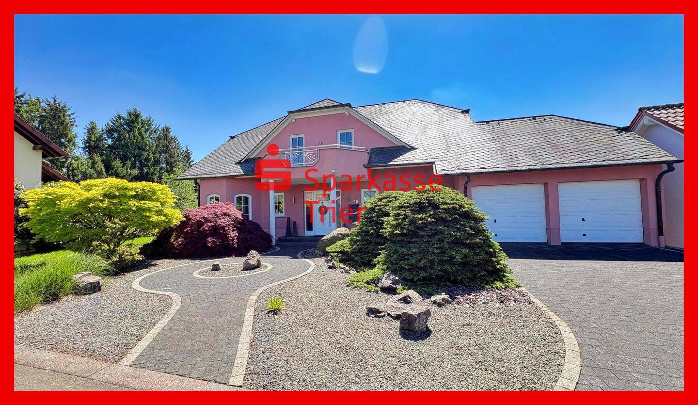 Traumhaus in Mandern – Exklusives Wohnen in naturnaher Lage!, 54429 Mandern