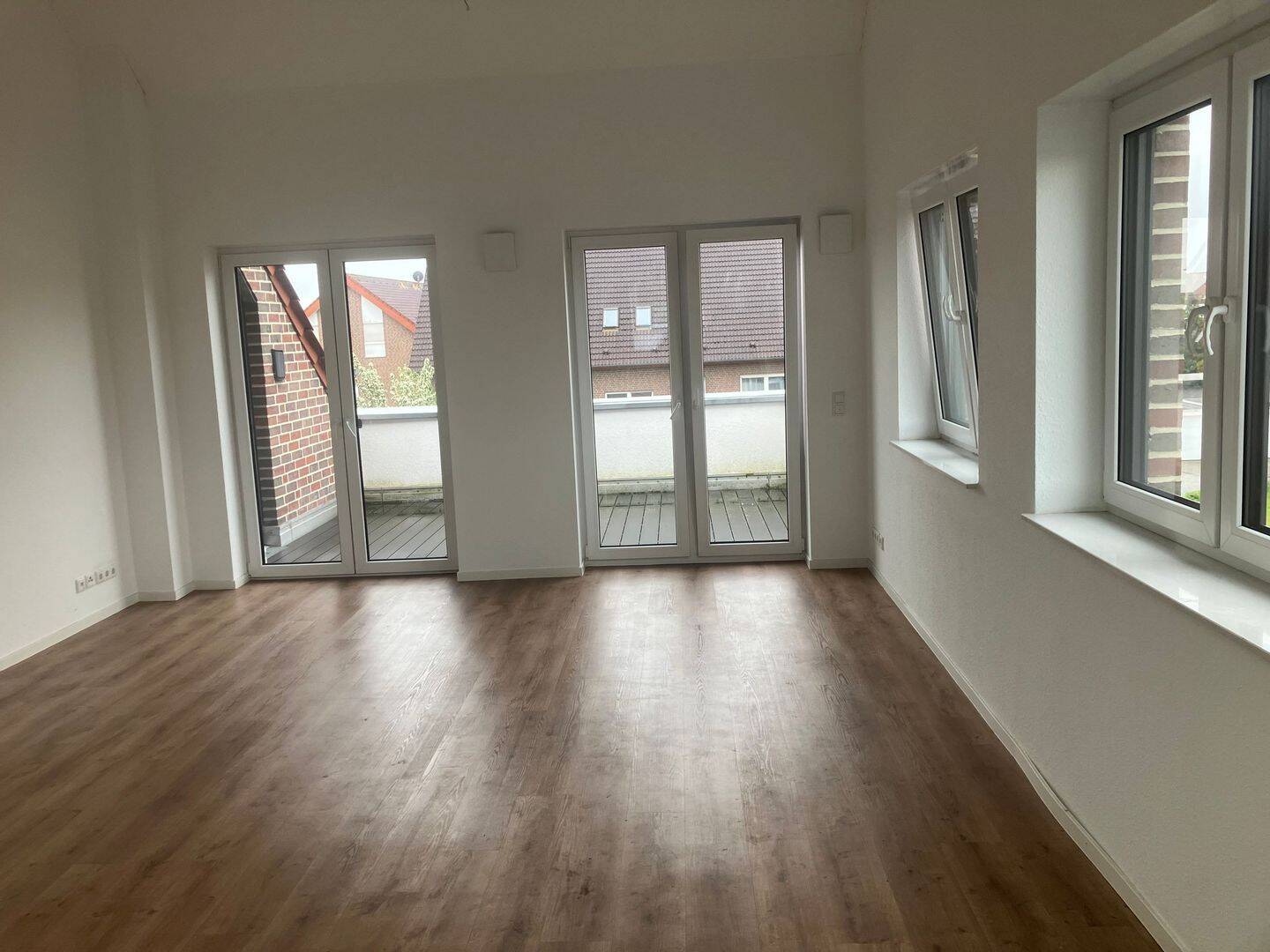 Großzügige 3,5-Zimmer-Wohnung mit Balkon in Versmold, 33775 Versmold