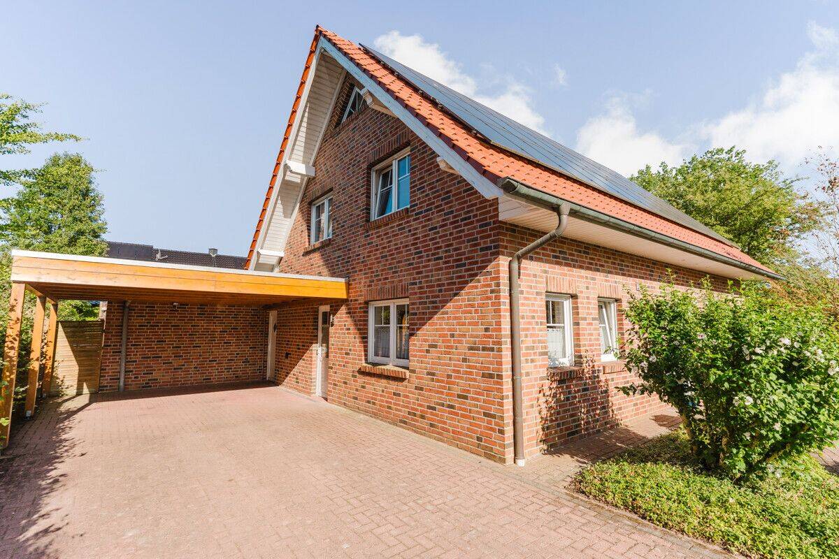 Einfamilienhaus in Uelsen mit Garten und Carport, 49843 Uelsen
