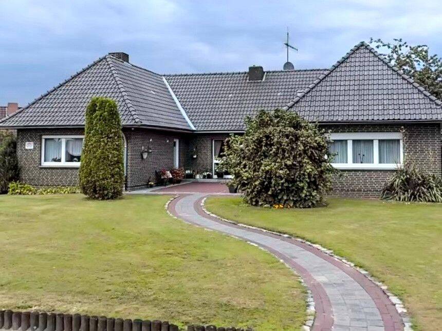Bungalow mit vielen Zimmern und großem Erbpacht-Grundstück – Ihr neues Zuhause?, 49692 Cappeln (Oldenburg)