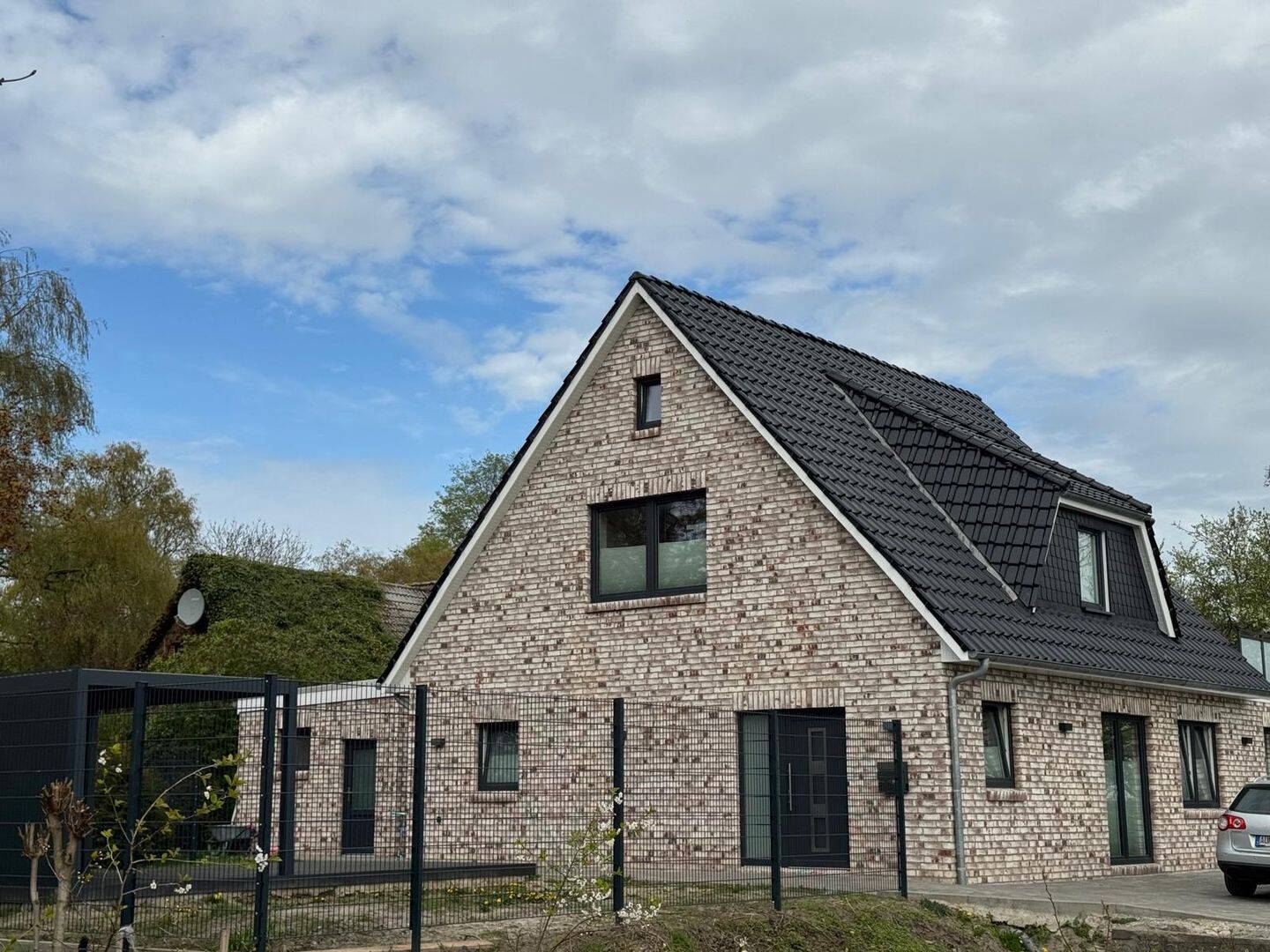 Privatweg, Garage, Dachterrasse, Feriengebiet Großes Meer! Modernes Einfamilienhaus zu verkaufen!, 26624 Südbrookmerland