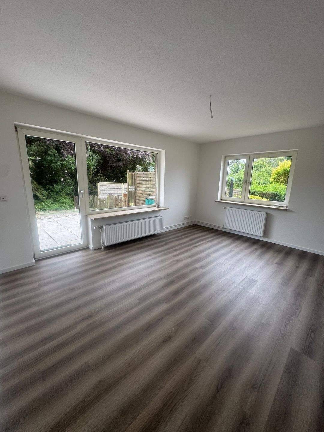 Stockelsdorf! Erstbezug nach Sanierung – 2-Zimmerwohnung mit Garten in Stockelsdorf, 23617 Stockelsdorf