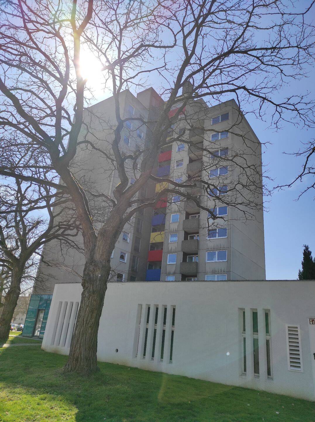 Fernblick inklusive: Großzügige 3-Zimmerwohnung im 7. Obergeschoss, 34225 Baunatal